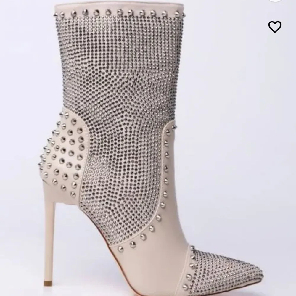 AZALEA WANG EMBROIDERY STILETTO HEEL BOOTIE - Picture 3 of 7